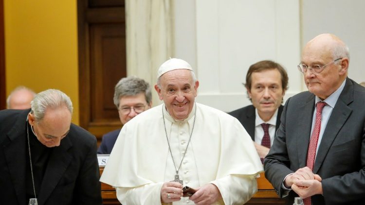 Der Papst bei der Konferenz