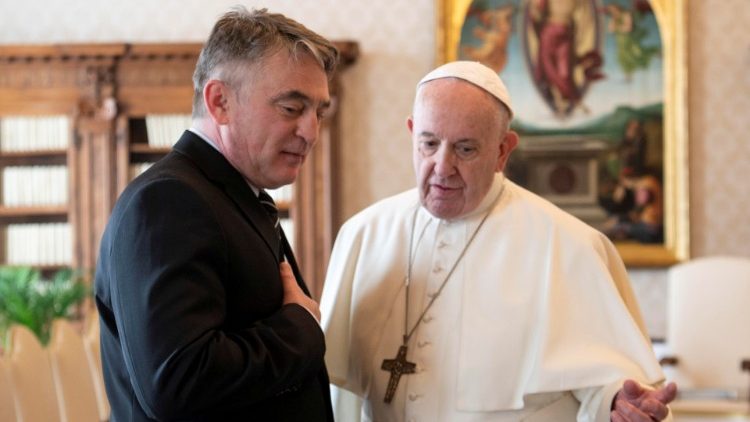 Popiežius  su Bosnijos ir Hercegovinos valstybės vadovu