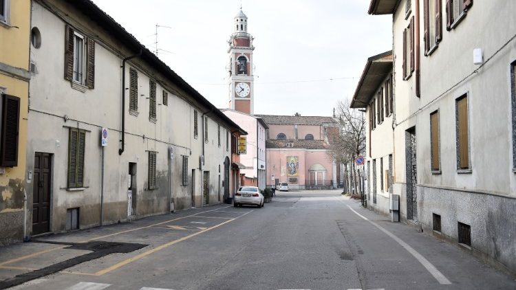 Rue déserte de Castiglione d'Adda (Lombardie)