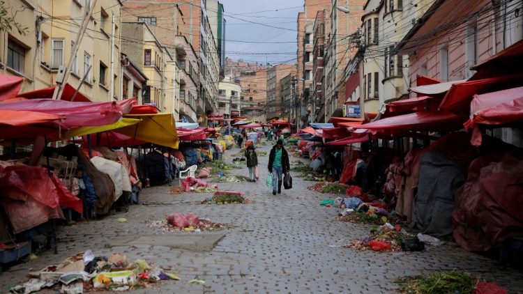 Der Straßenmarkt Mercado Rodriguez in La Paz (Bolivien) ist wegen Corona geschlossen
