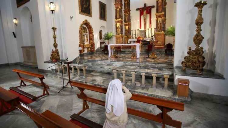 Ungeachtet der Corona-Pandemie gibt es in Kolumbien weiter Auseinandersetzungen zwischen Guerillas und Drogendealern - die Kirche hilft, so gut es geht