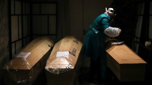 Corona in Italien: Gleich viele tote Priester wie tote Ärzte