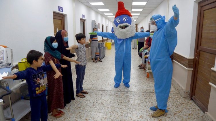 Niños con coronavirus en el hospital de Najaf, Iraq.