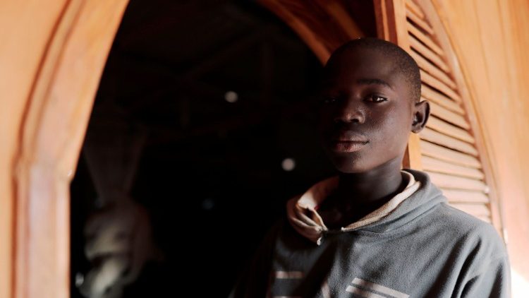 Casa de acolhida de jovens  "Village Pilot" em Lac Rose, subúrbio de Dakar