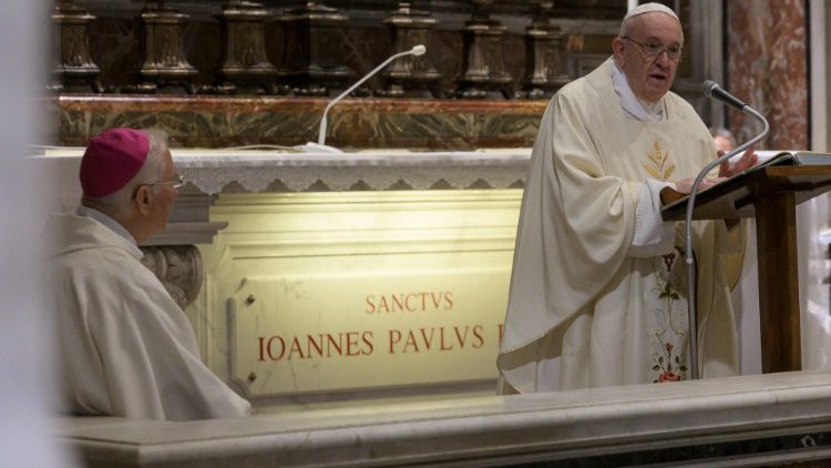 Папата служеше света Литургија на гробот на свети Иван Павле II