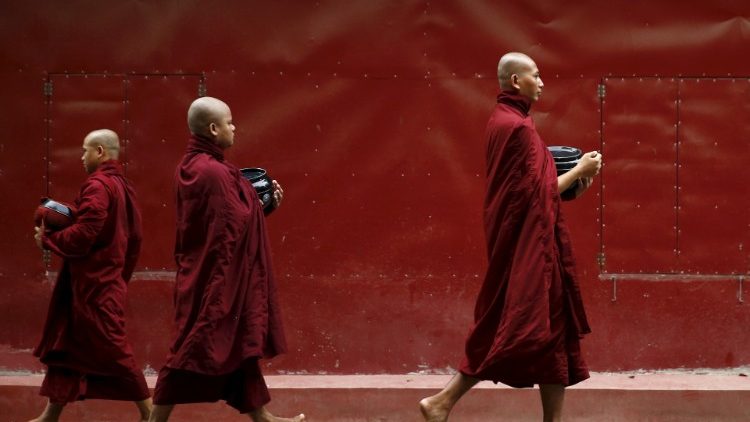 Buddhistische Mönche in Mandalay