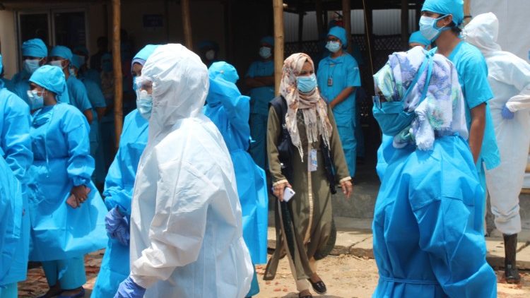 Travailleurs sanitaires à Cox Bazar le 7 mai 2020