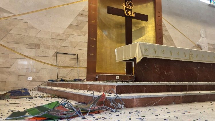 Igreja de São Marun seriamente danificada pela explosão