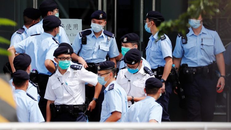 Hong Kong: operazione di polizia