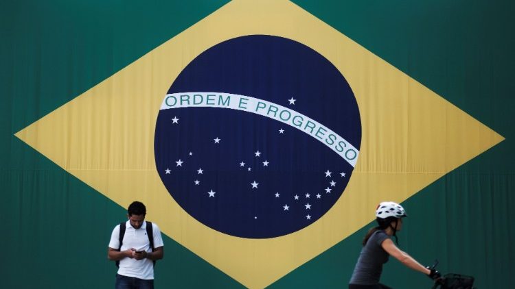 A importância da criação de filhos bilíngues fora do Brasil