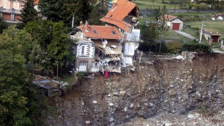 Les dégâts provoqués par les inondations à Saint-Martin-Vésubie.