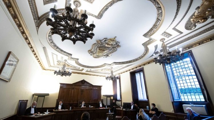 Soudní přelíčení u Tribunálu Městského státu Vatikán.