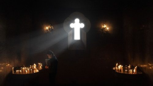 Arménie: les responsables des Églises appellent au calme et à l’unité