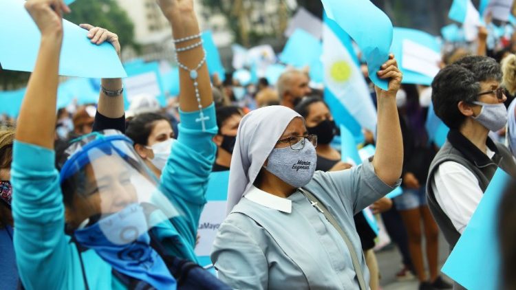Aregentyna: demonstarcje przeciw aborcji, silne poparcie Franciszka