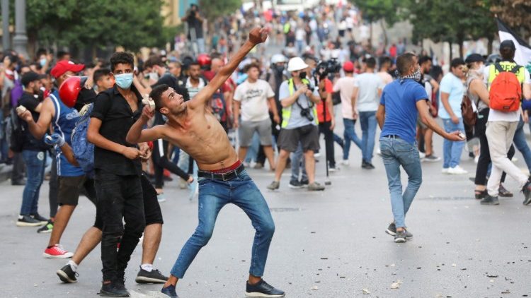 Proteste gegen die Regierung auf den Straßen von Beirut - Aufnahme vom September 2020