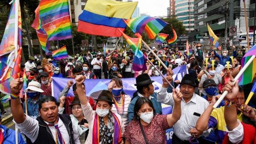 Equateur: le socialiste Arauz au second tour face à un adversaire à définir