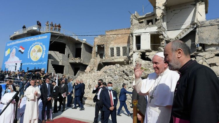 El Papa Francisco durante su Viaje Apostólico a Irak 2021.