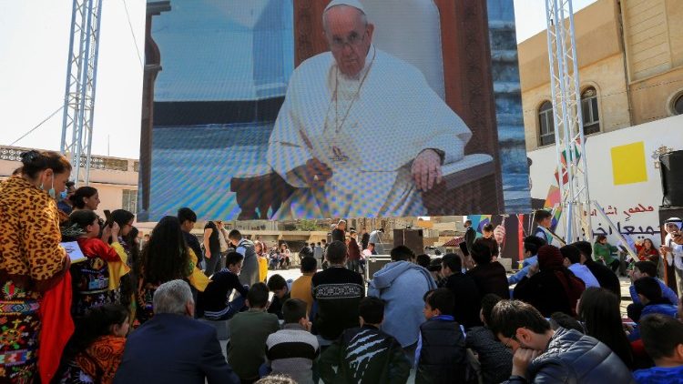 Среща на папа Франциск с християнската общност в Каракош