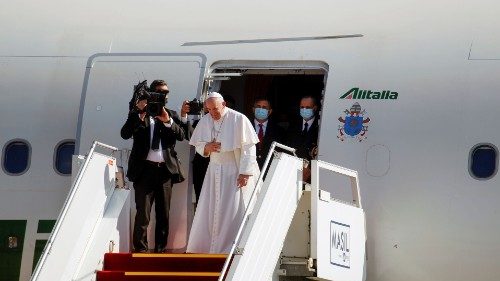Pope bids farewell to Iraq after a historic visit