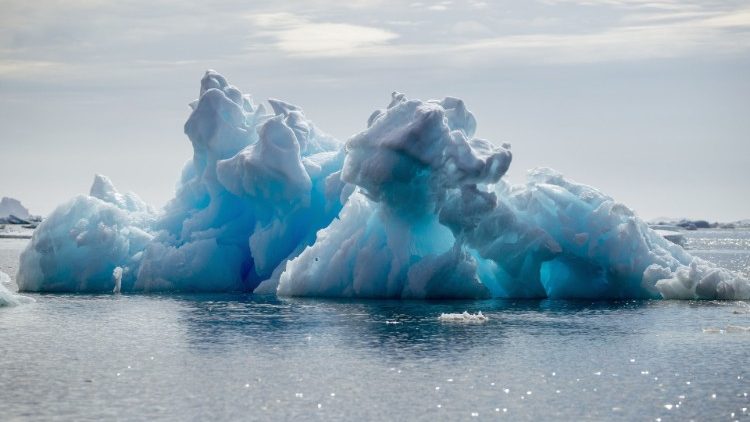 Iceberg da Groelândia com risco de derreter