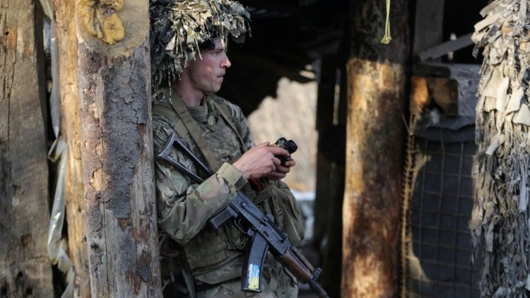 Ukrainischer Soldat in Horlivka in der Nähe von Donetsk