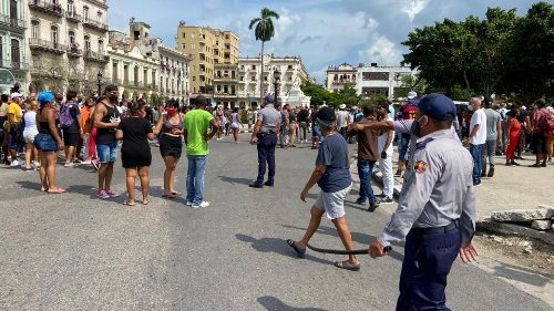 Celam se une a los obispos cubanos: "se busquen caminos de solución"
