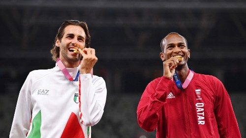 Olimpiadi, dai cinque cerchi riflessi di fraternità