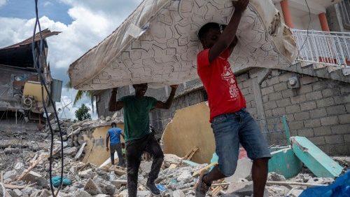 Haïti: l’Église catholique, durement éprouvée, appelle à la prière
