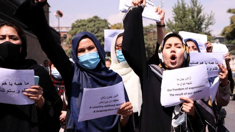 La protesta delle donne a Kabul 