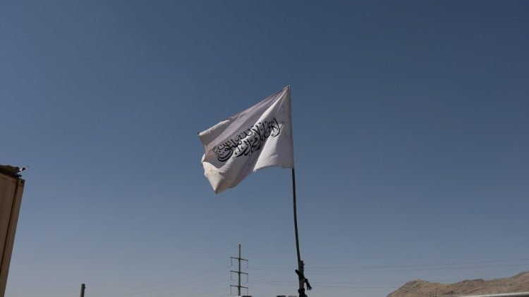 Kabul: sventola la bandiera dell'Emirato Islamico d'Afghanistan