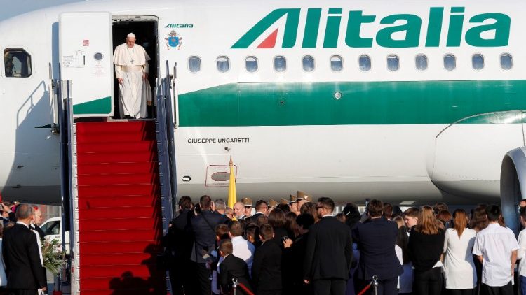 Папата пристигна во Будимпешта