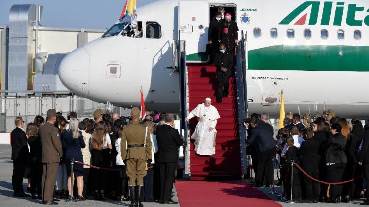 Ferenc pápa érkezése 
