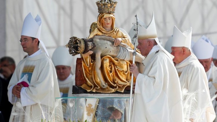 POPE-EEUROPE/SLOVAKIA SASTIN