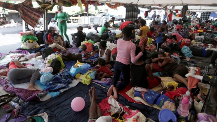 Migrants haïtiens cherchant refuge aux États-Unis, à Monterrey au Mexique, le 4 octobre 2021. 