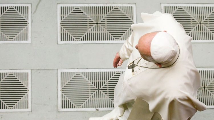 Papst Franziskus nach einem Treffen mit Klimaschützern am 9. Oktober im Vatikan