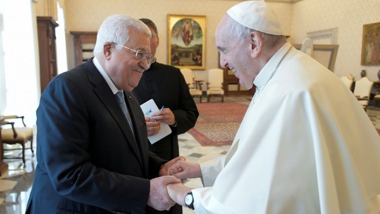 Abbász elnök és Ferenc pápa a Vatikánban