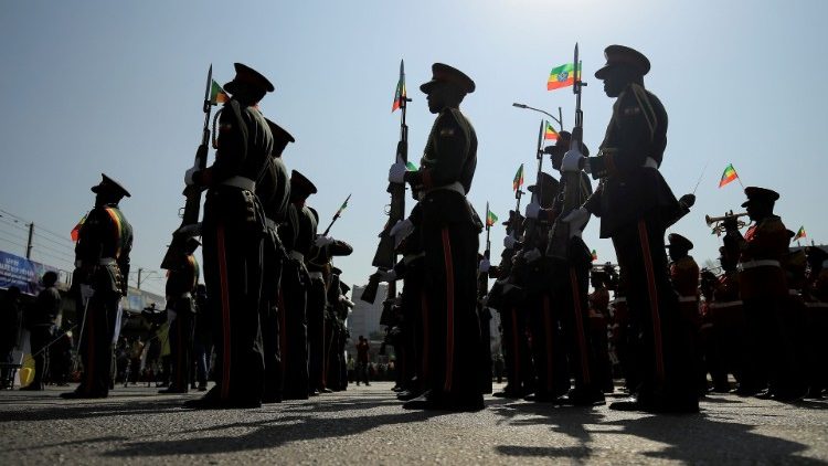 Soldats éthiopiens lors d'un défilé le 7 novembre