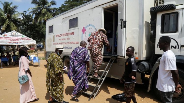 Vaccinazioni ad Abidjan, in Costa d'Avorio