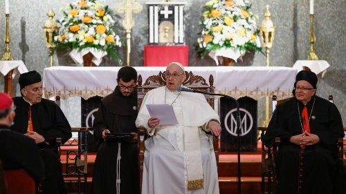 Francisco al clero de Chipre: "Necesitamos una Iglesia paciente y fraterna"