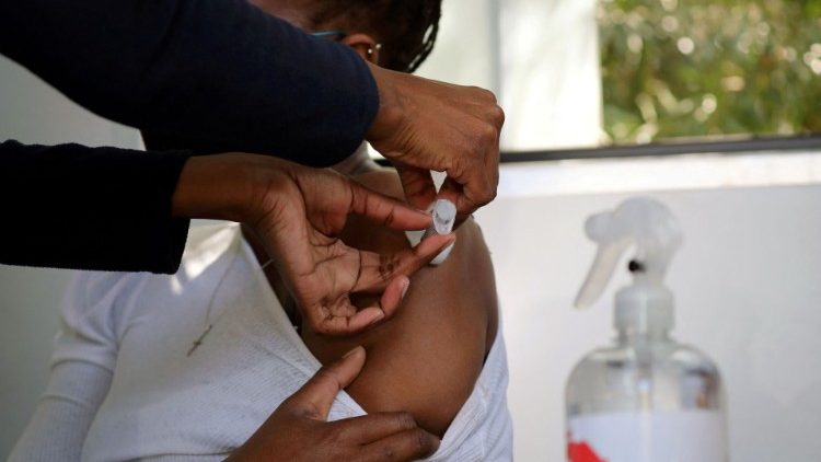 La campaña de vacunación apoyada por el gobierno de Chipre se realizará en  Mozambique y República Centroafricana.