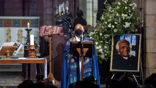 Südafrika: Desmond Tutu in Kapstadt beigesetzt