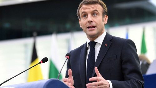 Les évêques de l’UE au président Macron: «Pas de droit à l’IVG dans le droit européen»