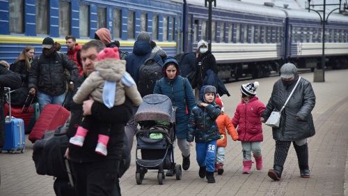 "Vado a prendere i bambini al confine", l'ansia degli ucraini in Italia