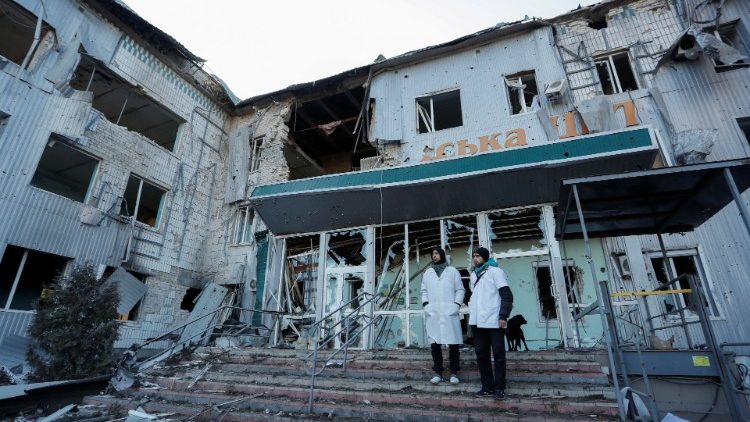 Viena iš Ukrainoje apšaudytų ir sunaikintų ligoninių. Volnovacha, kovo 12 d. 