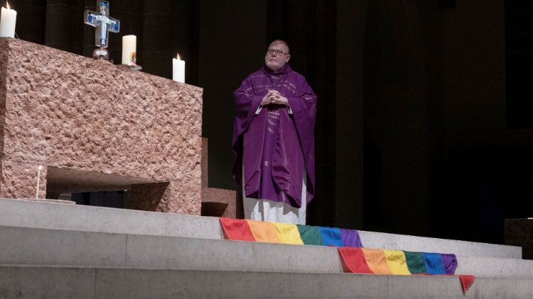 Kardinal Marx beim Gottesdienst am Sonntag