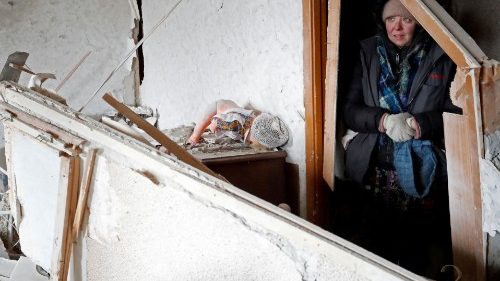 Guerra in Ucraina, si combatte a Mariupol dove mancano acqua e cibo