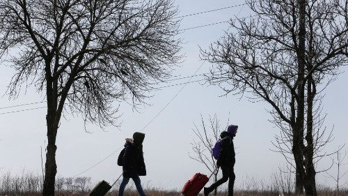 Ucraina: a Mariupol 100 mila civili in condizioni disumane