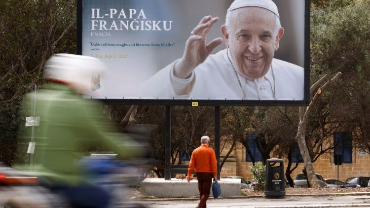 A billboard prepares the Maltese for the Pope's arrival