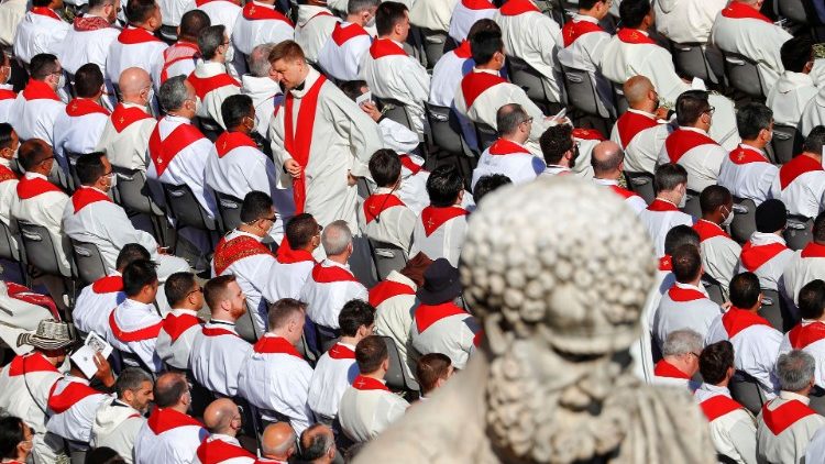 Pope Francis leads Palm Sunday services in St. Peter's Basilica at the Vatican