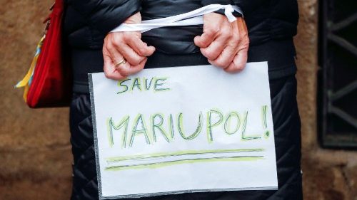 Ucraina: Mariupol resiste. L'Onu chiede la tregua, ma torna il rischio nucleare